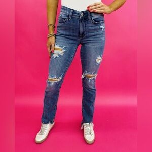 Judy Blue Mid Rise Distressed Straight Fit Denim - Sz 3/26 NWT